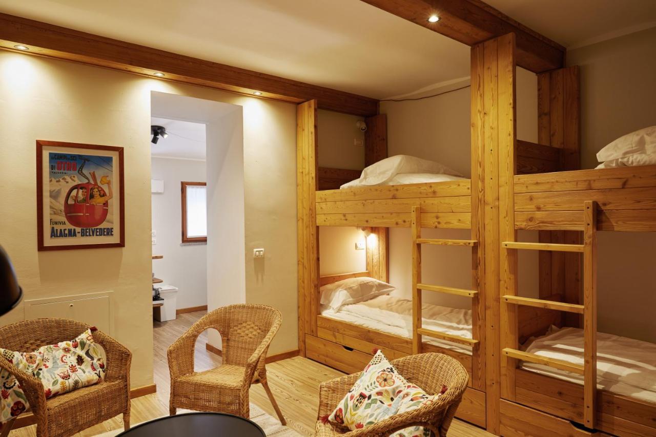 Hotel Monterosa 알라냐발세시아 외부 사진
