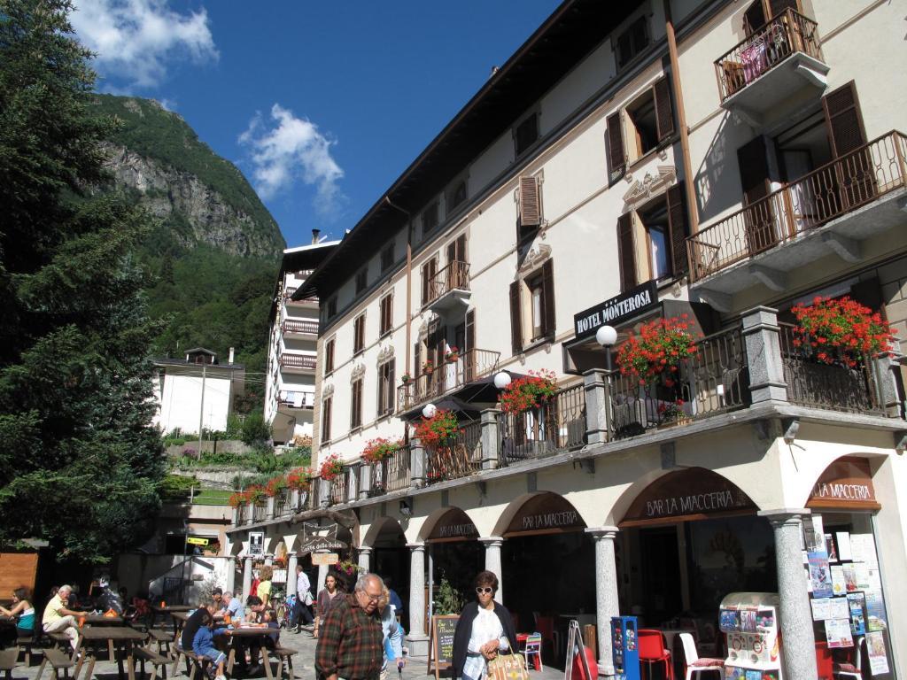 Hotel Monterosa 알라냐발세시아 외부 사진